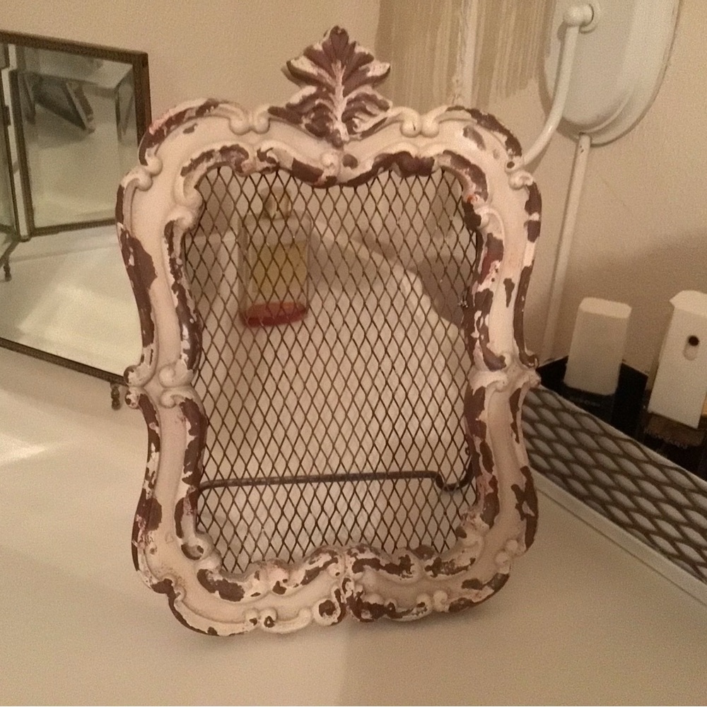 Easel frame for photos, jewelry, etc. Approximately 12”x8”.